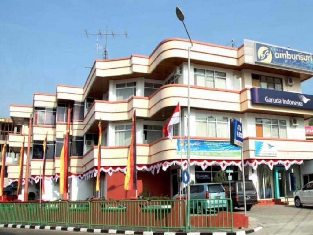 Hotel Ambun Suri Bukittinggi Bagian luar foto